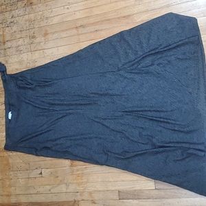 Black an white skirt pin strip